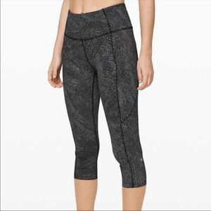 NWOT LULULEMON FAST & FREE CROP PANTS II 19” NULUX